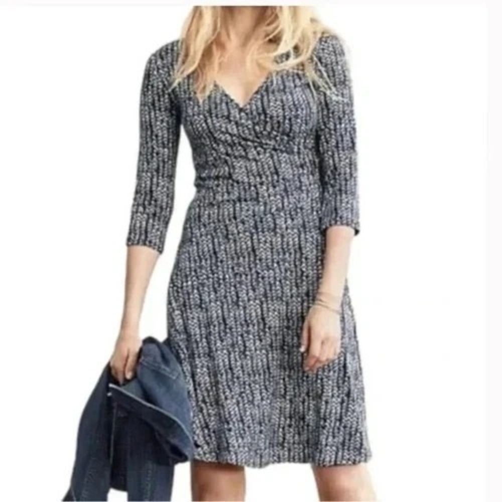 Garnet Hill Brianna Surplice Faux Wrap Lined Dress Size L Navy Office Workwear‎